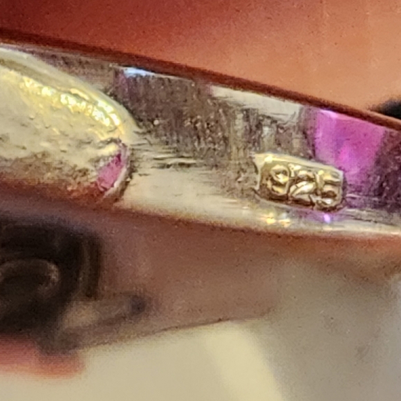 Beautiful bright pink tourmaline sterling silver ring - Picture 5 of 5